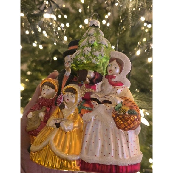 Hand-Painted Mouth-Blown Glass Christmas Ornament Victorian Carolers Poland SZ L - Picture 2 of 9